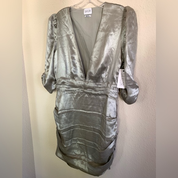 NWT Saylor Madonna Silver Mini Dress - Picture 7 of 16